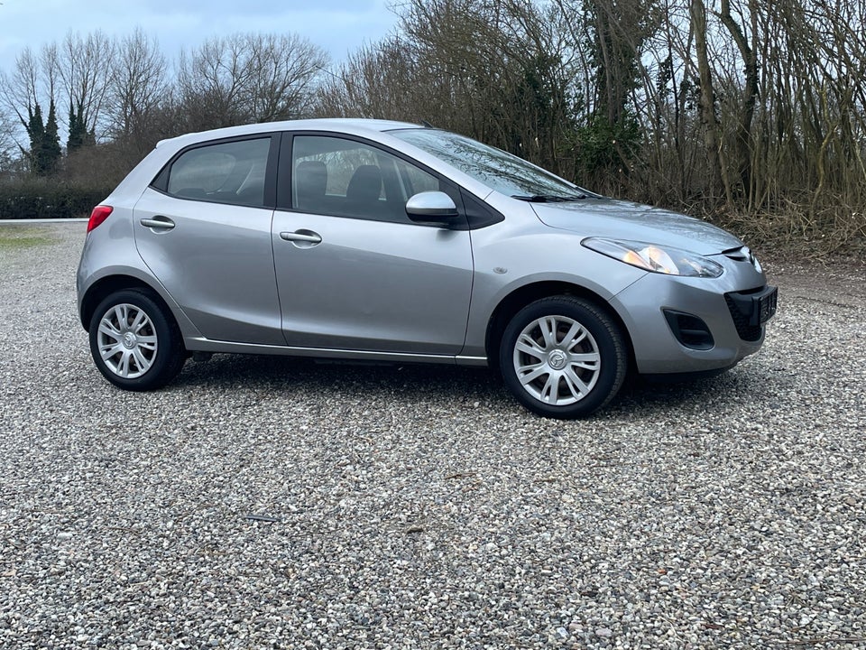 Mazda 2 1,3 Takara Edition 5d