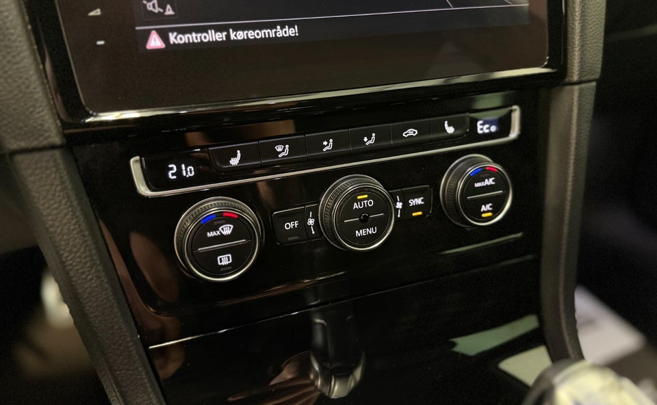 VW Golf VII 1,4 GTE DSG 5d