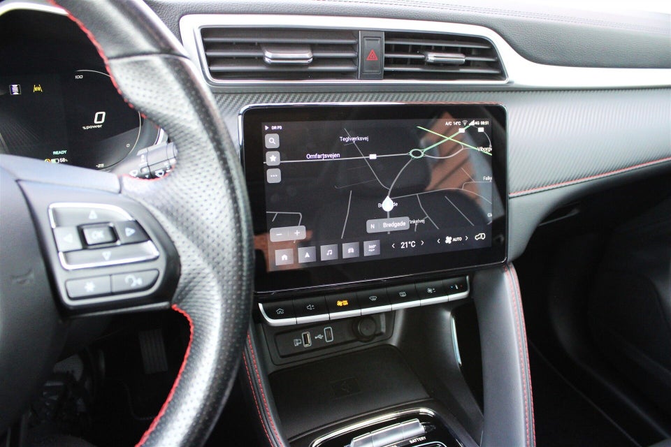 MG ZS 70 Luxury 5d