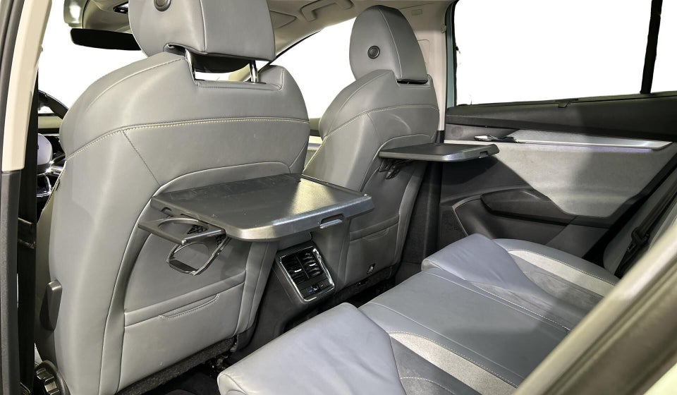 Skoda Enyaq 80 iV Selection Lounge 5d