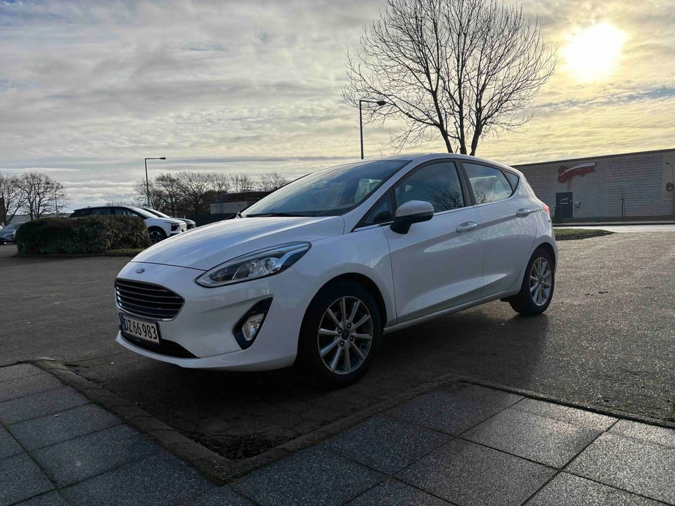 Ford Fiesta 1,0 EcoBoost Titanium 5d