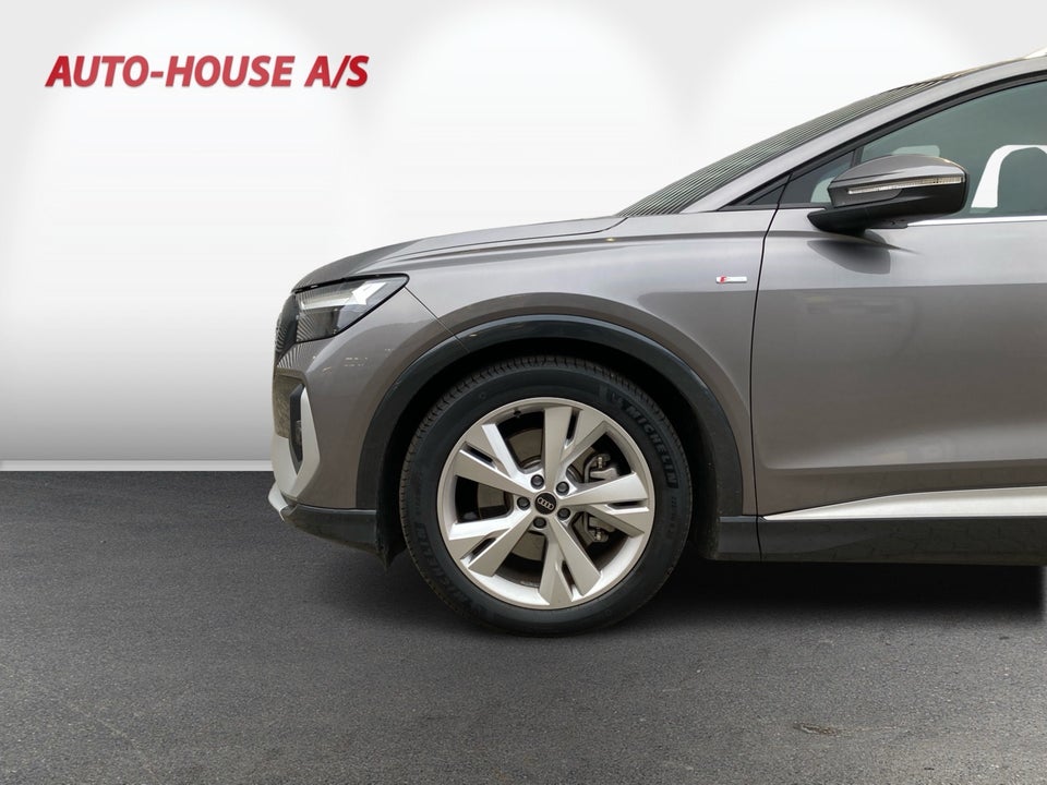 Audi Q4 e-tron 40 S-line 5d
