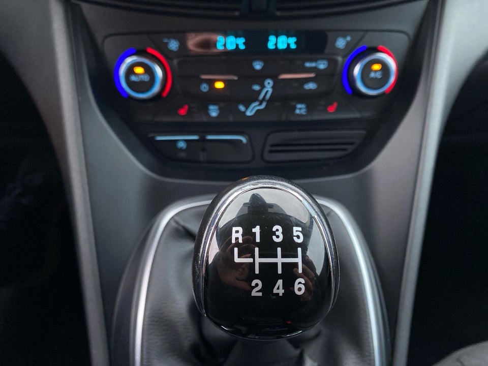 Ford C-MAX 1,5 TDCi 120 Business Van 5d