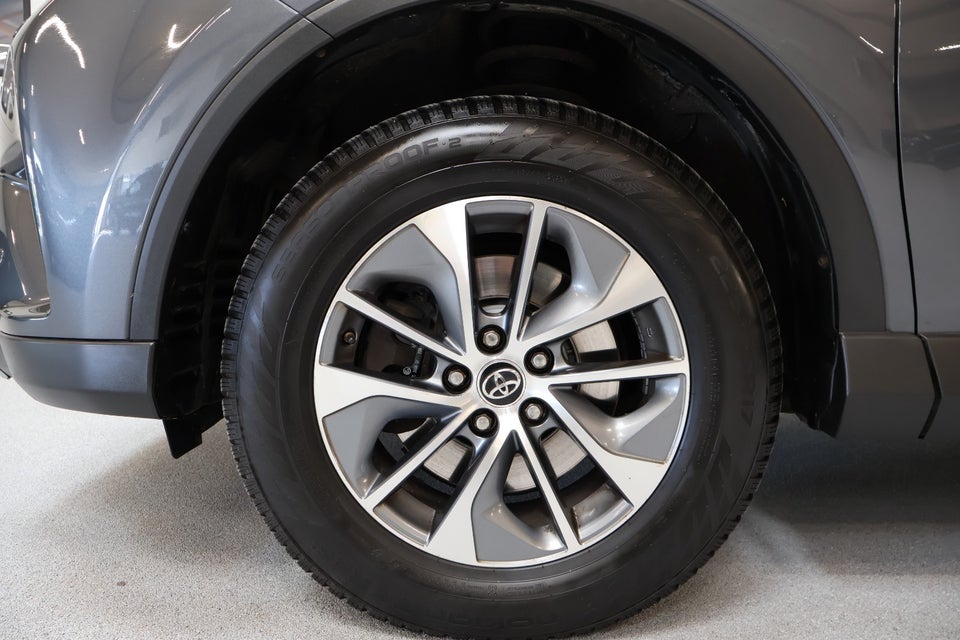 Toyota RAV4 2,5 Hybrid H3 MDS 5d