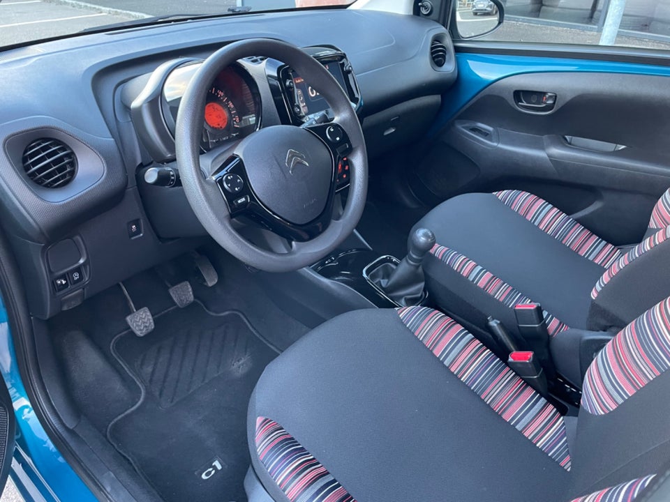 Citroën C1 1,0 VTi Shine 5d