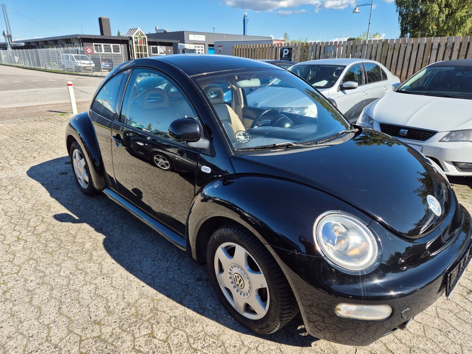 VW New Beetle 2,0 Highline 2d