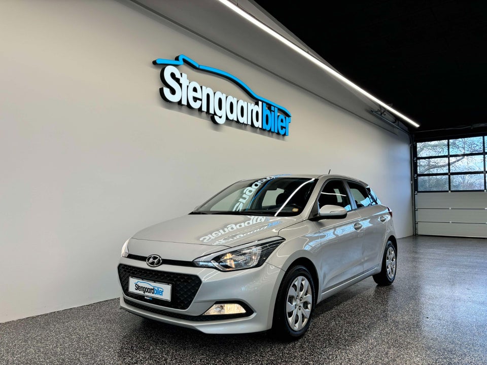 Hyundai i20 1,25 Spring 5d