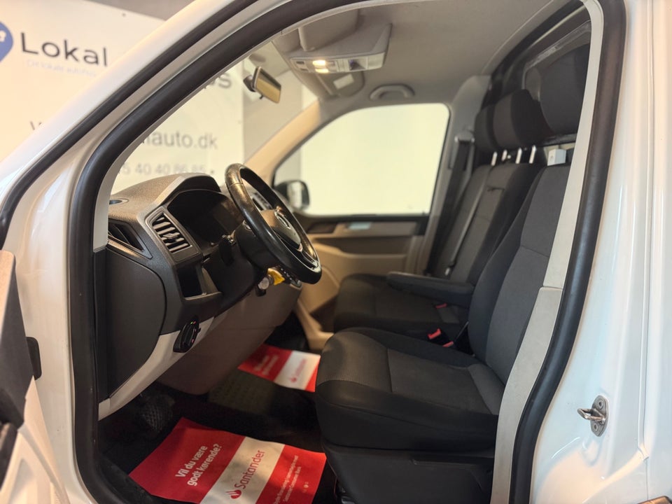 VW Transporter 2,0 TDi 180 Kassevogn DSG 4Motion lang