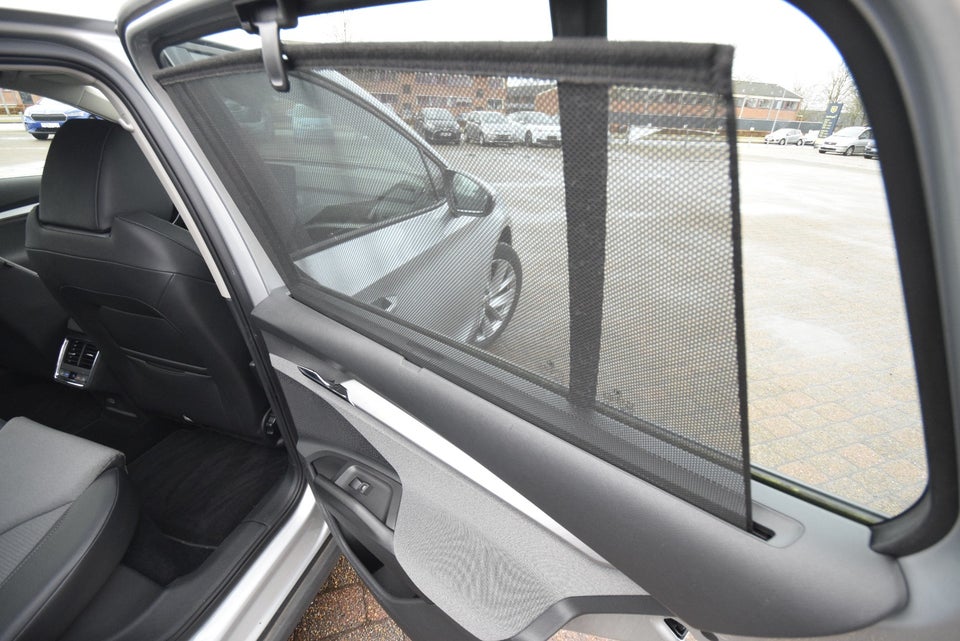 Skoda Enyaq 60 iV Loft 5d