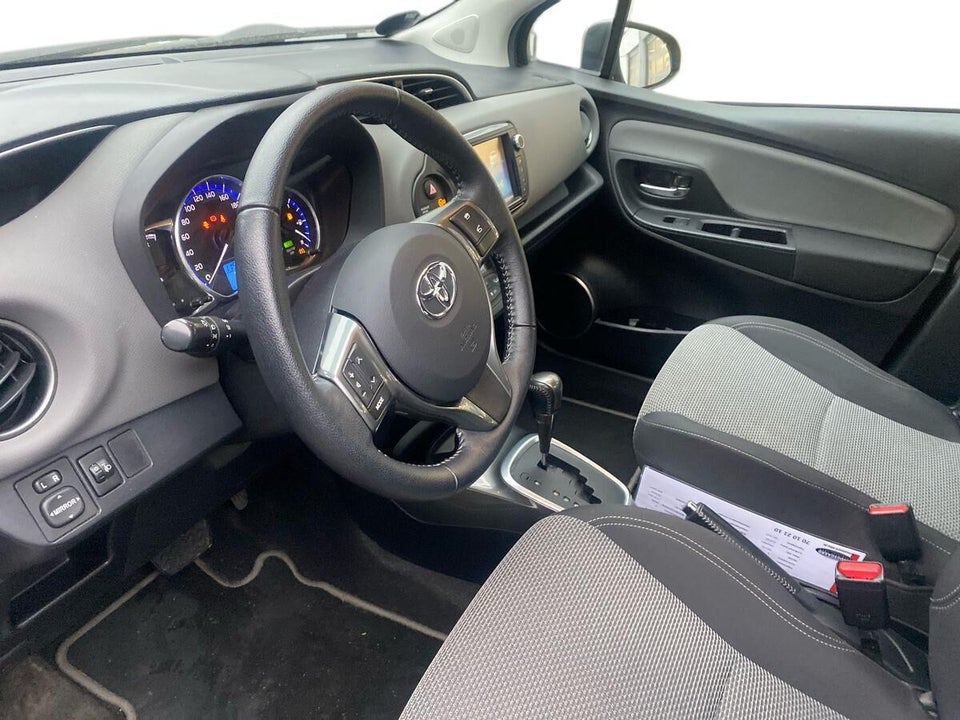 Toyota Yaris 1,5 Hybrid H2 e-CVT 5d