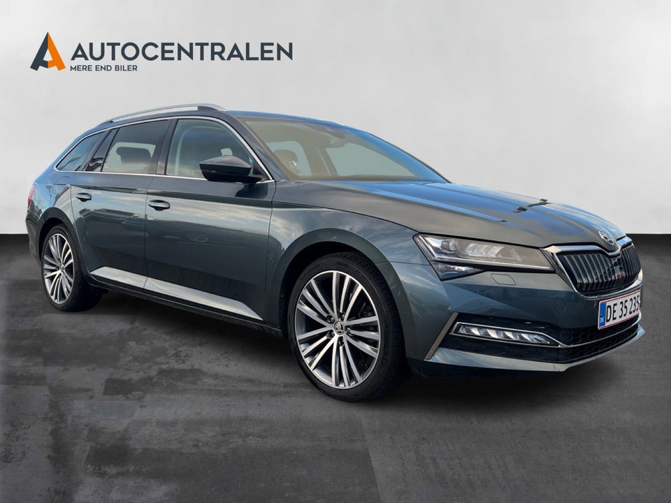 Skoda Superb 1,4 TSi iV Business Executive Combi DSG 5d