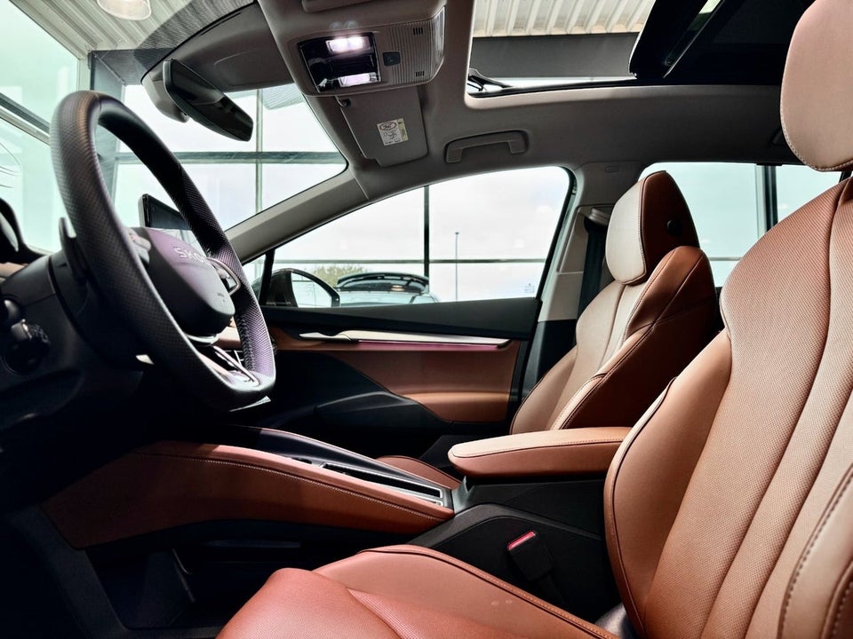 Skoda Enyaq 85x iV Suite Maxx 5d