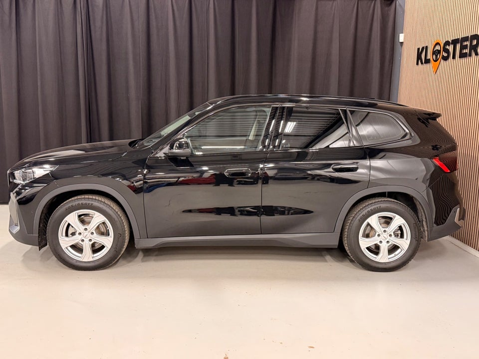 BMW iX1 eDrive20 X-Line 5d