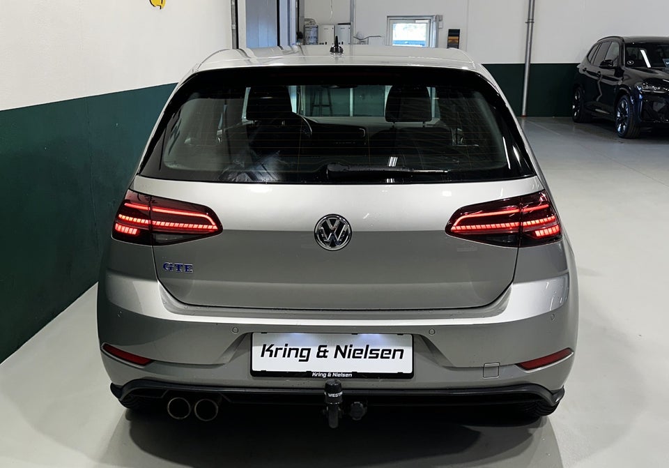 VW Golf VII 1,4 GTE DSG 5d