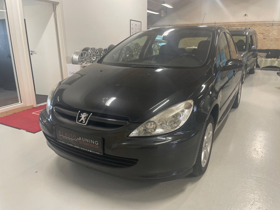 Peugeot 307 2,0 Griffe 5d