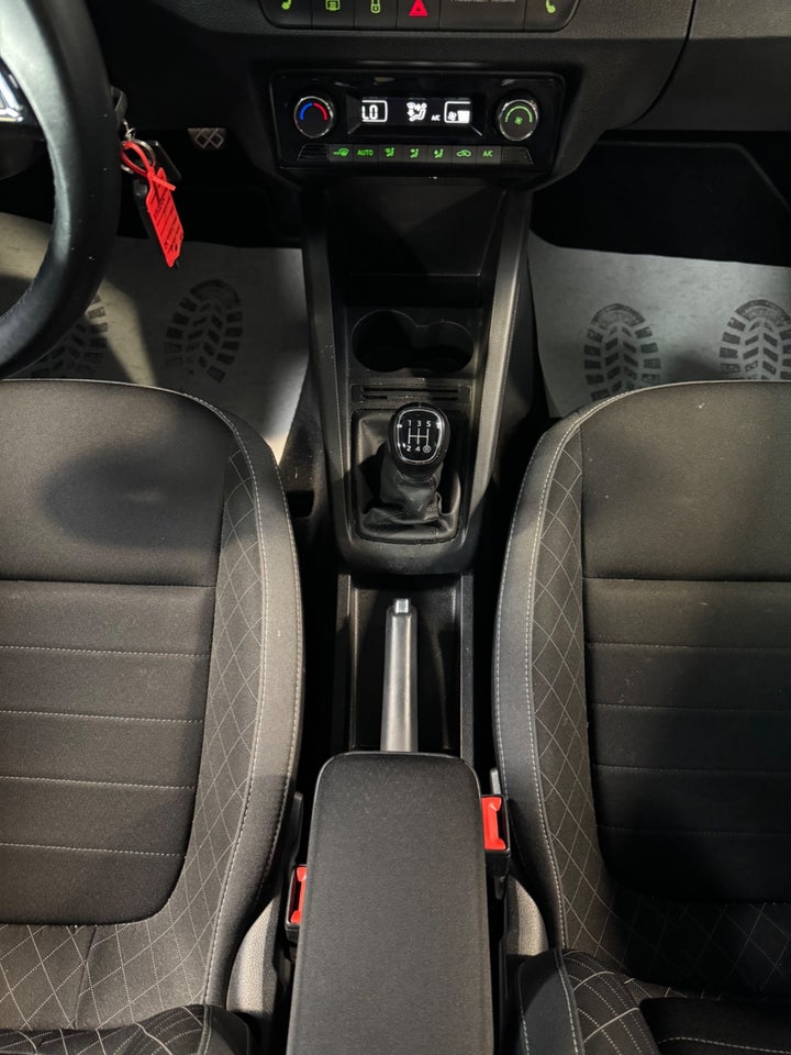 Skoda Fabia 1,0 MPi 60 Ambition 5d