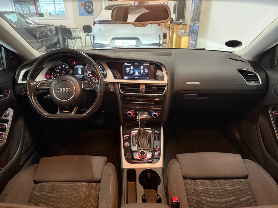 Audi A5 1,8 TFSi 144 S-line Sportback Multitr. 5d