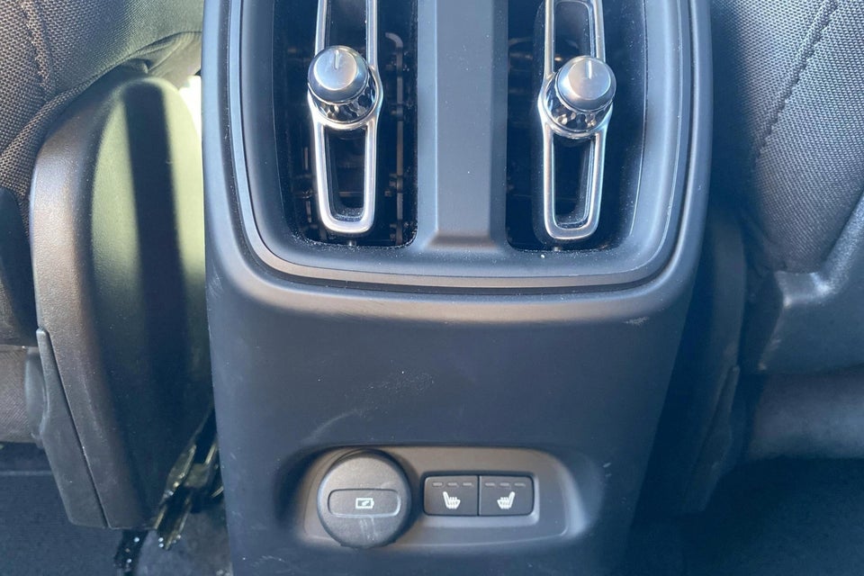 Volvo EX40 Extended Range Plus 5d