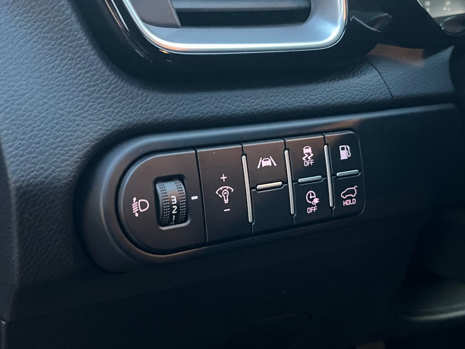 Kia Ceed 1,6 PHEV Upgrade SW DCT 5d