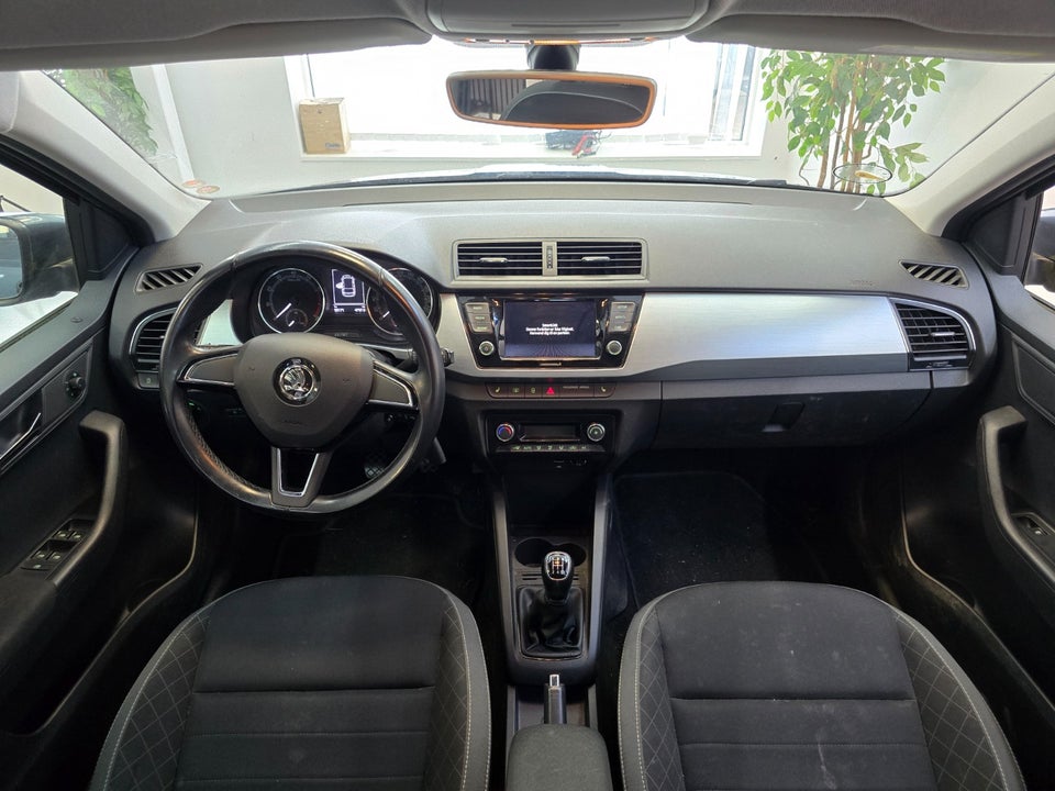 Skoda Fabia 1,0 MPi 60 Ambition Combi 5d