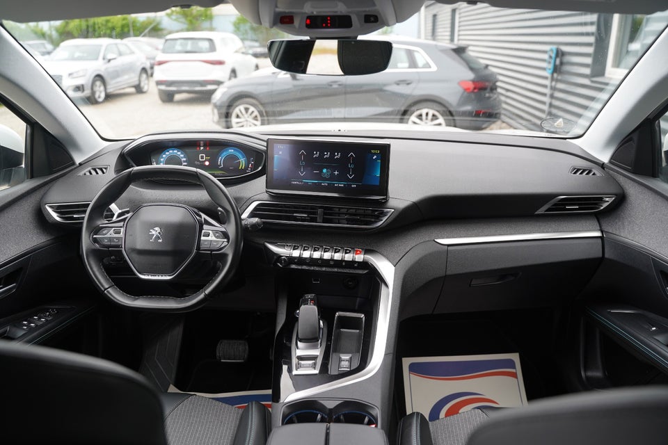 Peugeot 3008 1,6 Hybrid Allure Pack EAT8 5d