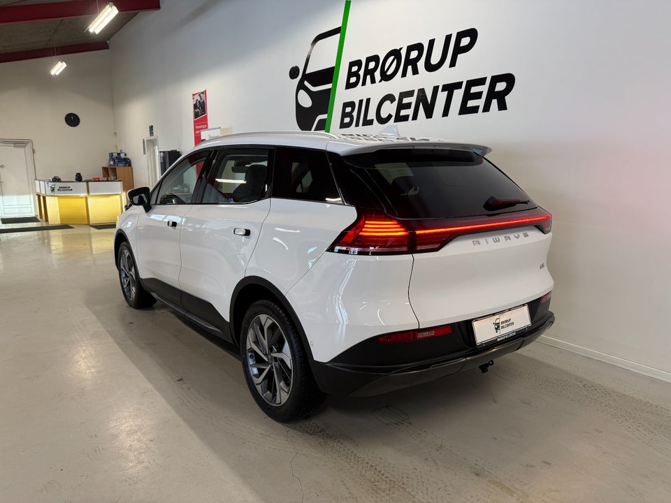 Aiways U5 Premium 5d