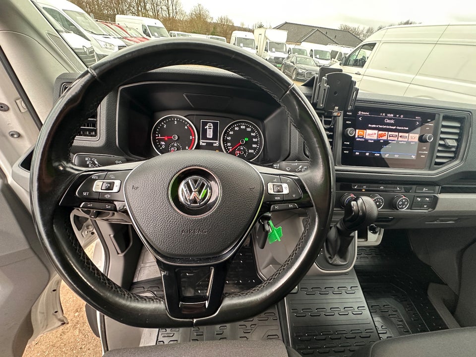 VW Crafter 35 2,0 TDi 177 Kassevogn L3H2 aut.