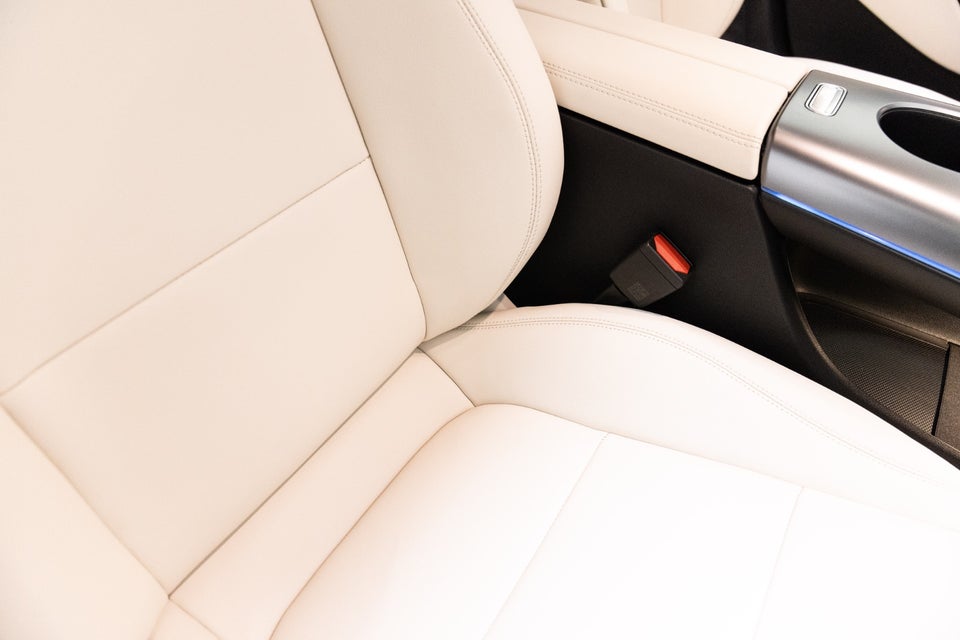 Mercedes CLA250+ EQ Progressive Advance Plus 4d