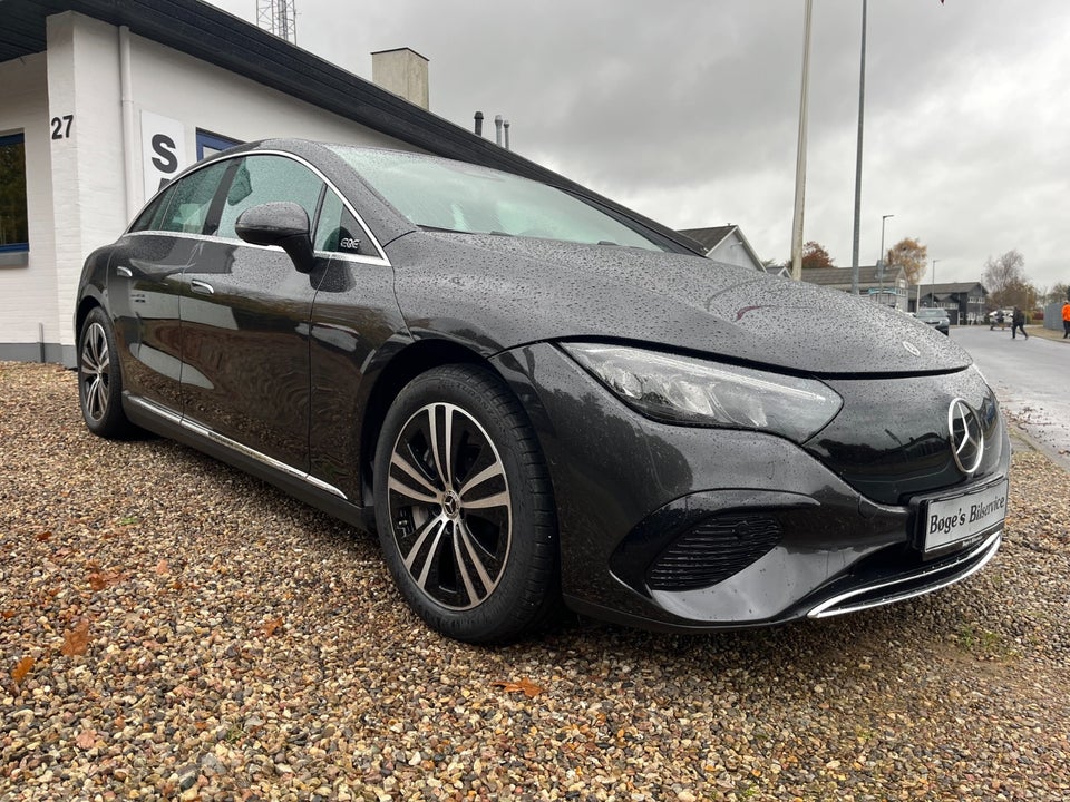 Mercedes EQE300 Electric Art 4d