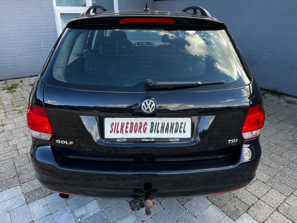 VW Golf VI 1,6 TDi 105 Comfortline Variant BMT 5d