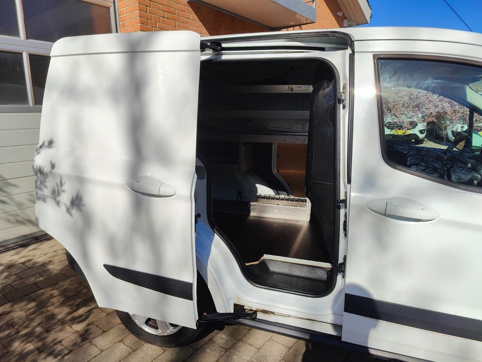 Ford Transit Courier 1,5 TDCi 75 Trend Van 4d