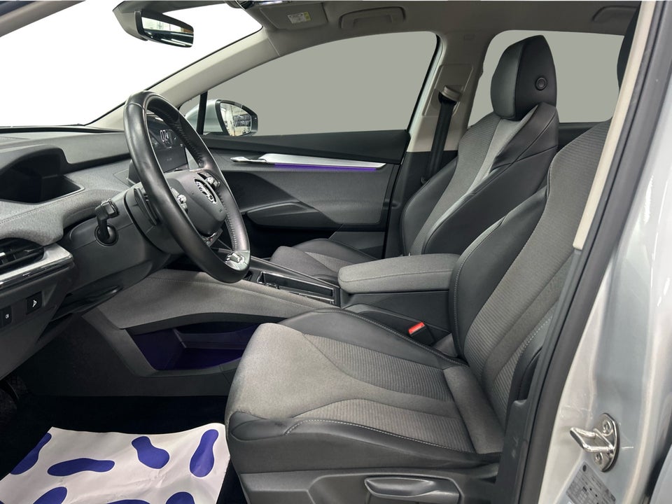 Skoda Enyaq 80 iV Loft 5d