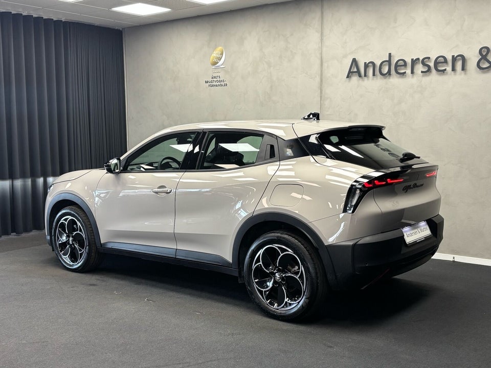 Alfa Romeo Junior Elettrica Core 5d