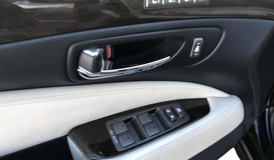 Lexus LS600h L 5,0 Wellness aut. 4d