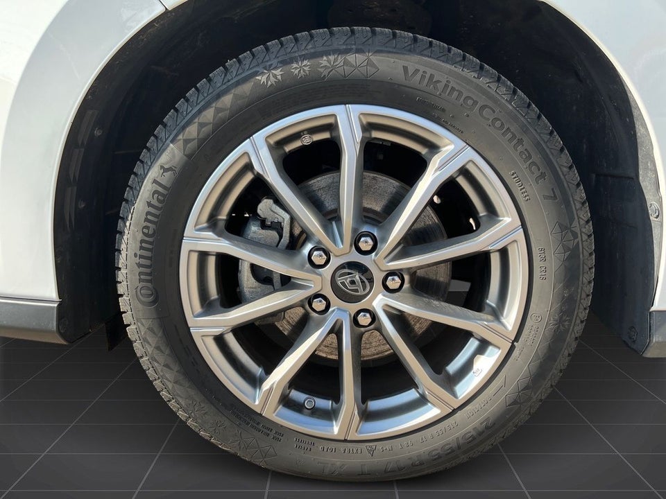 Maxus Euniq5 70 6prs 5d