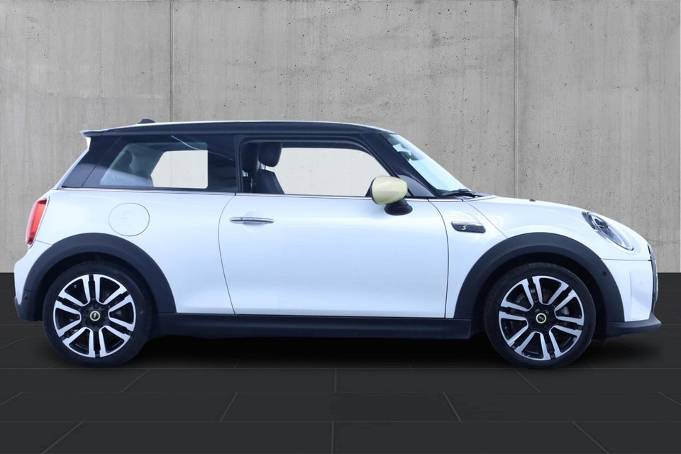 MINI Cooper SE Edition Premium Plus 3d