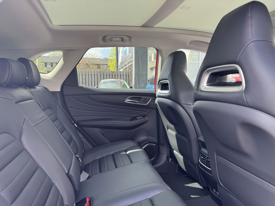 MG EHS 1,5 PHEV Luxury 5d