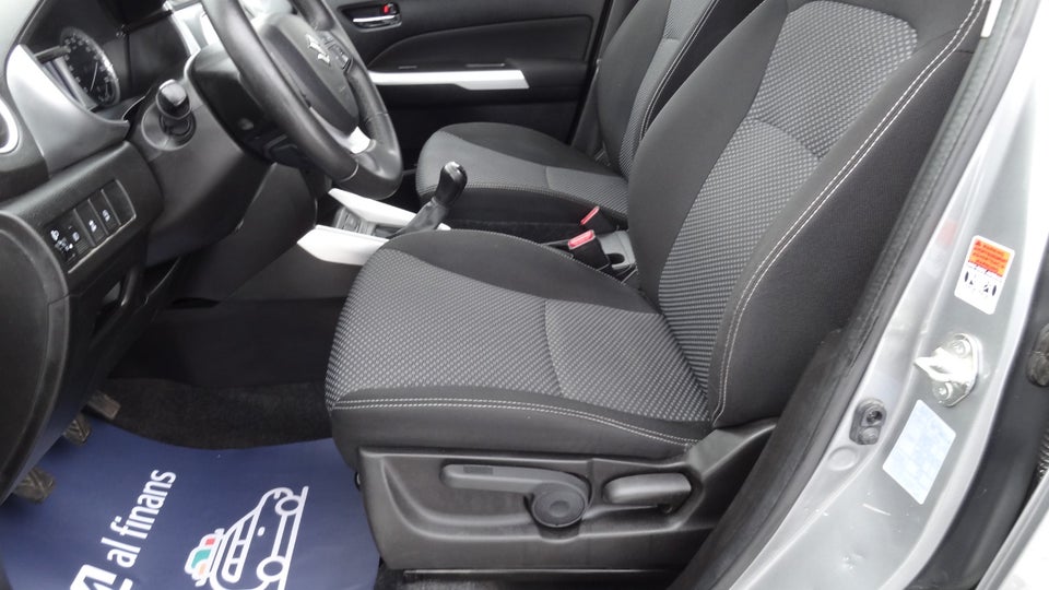 Suzuki Vitara 1,6 Active 5d