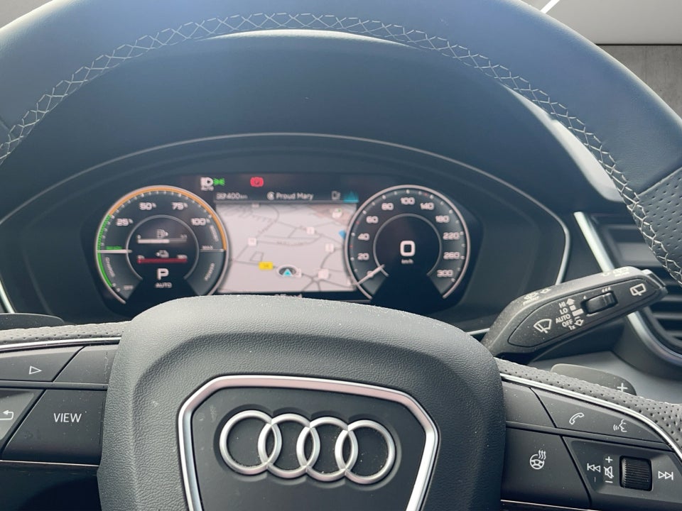 Audi Q5 50 TFSi e S-line quattro S-tr. 5d