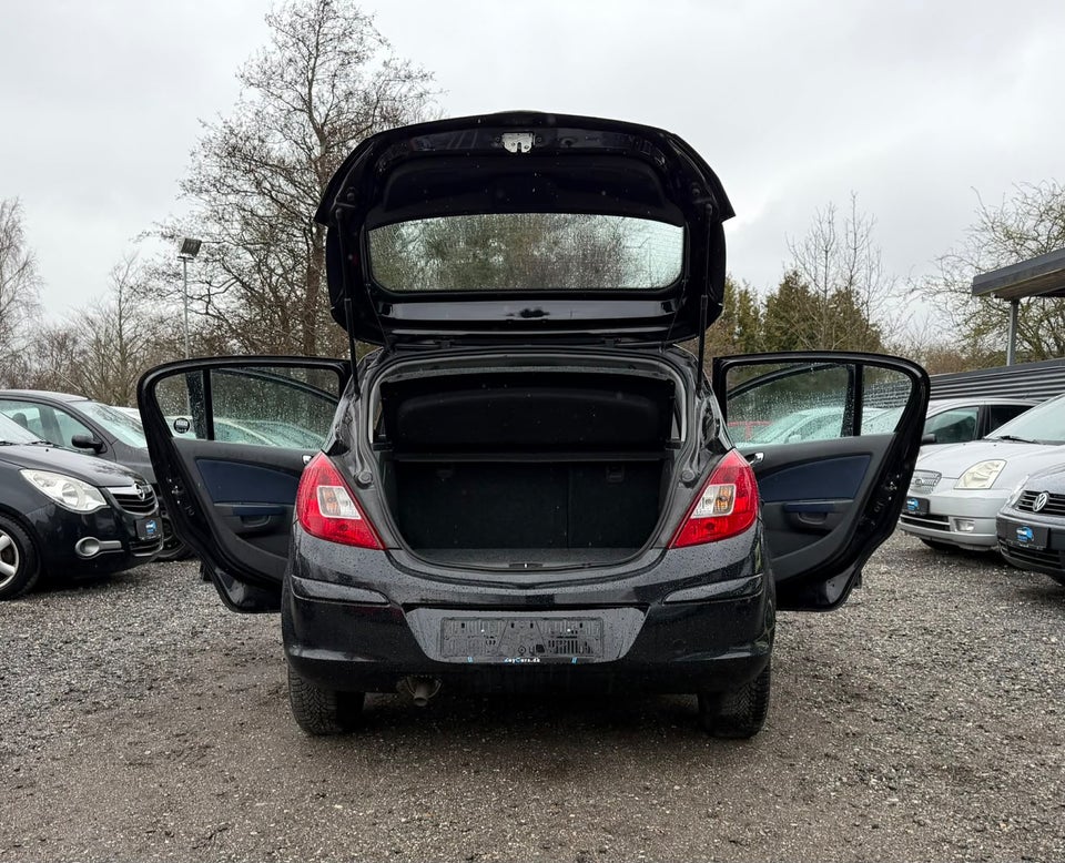 Opel Corsa 1,4 Enjoy 5d