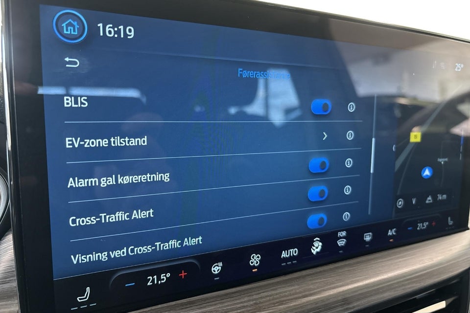 Ford Kuga 2,5 PHEV Active X CVT 5d