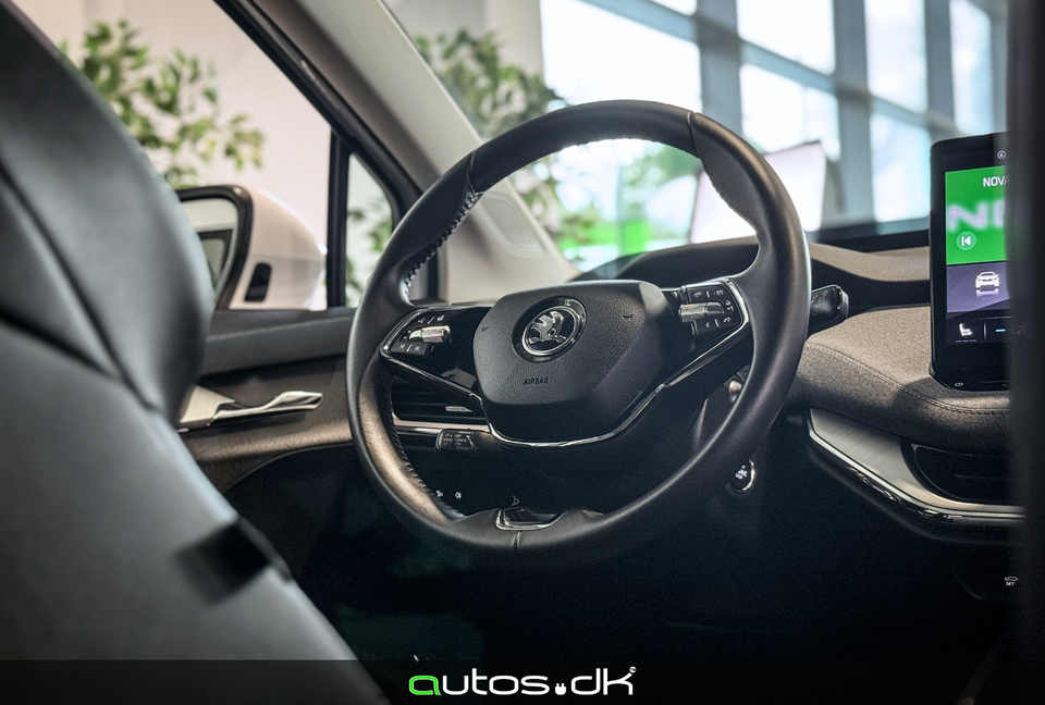 Skoda Enyaq 80 iV Loft 5d