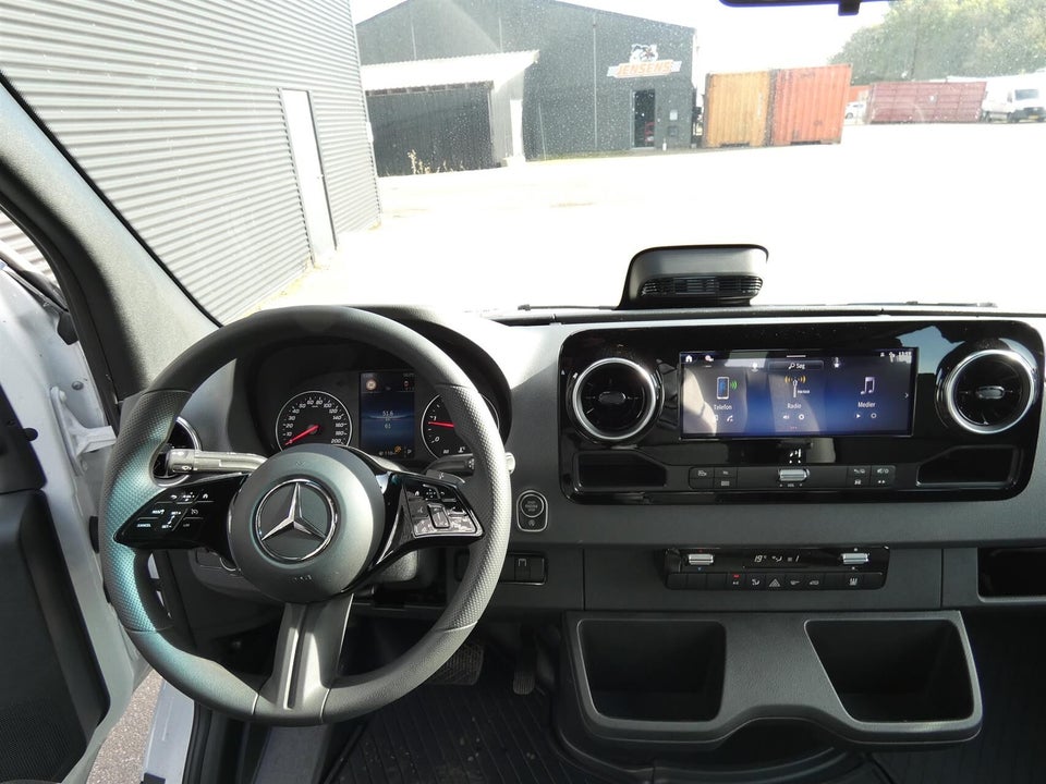 Mercedes Sprinter 317 2,0 CDi A3 Db.Kab PRO aut. RWD 4d