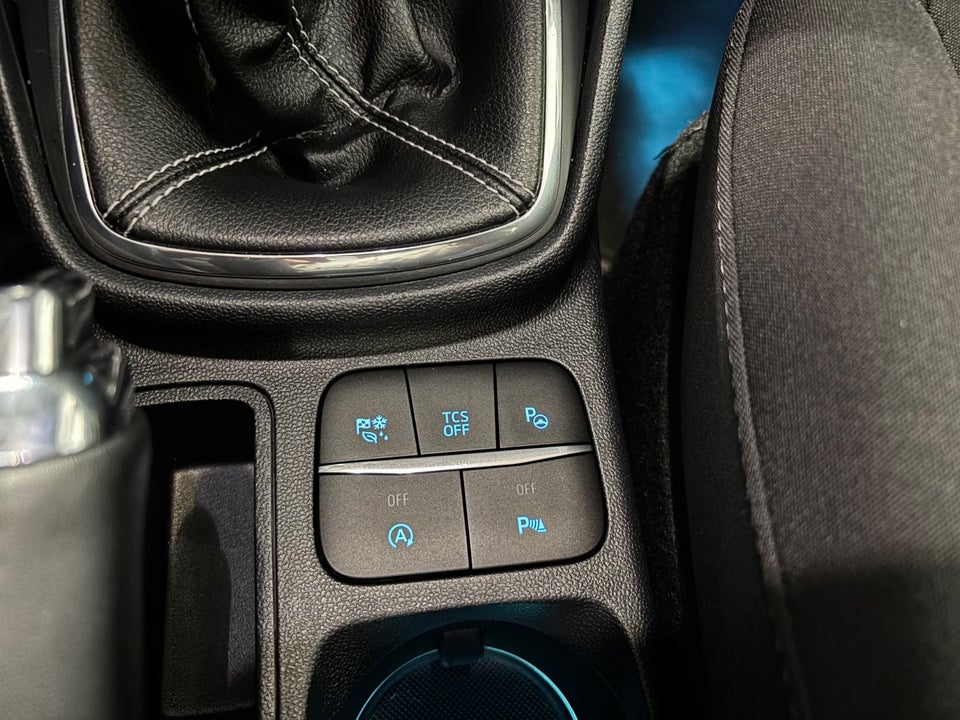 Ford Fiesta 1,0 EcoBoost mHEV Titanium 5d