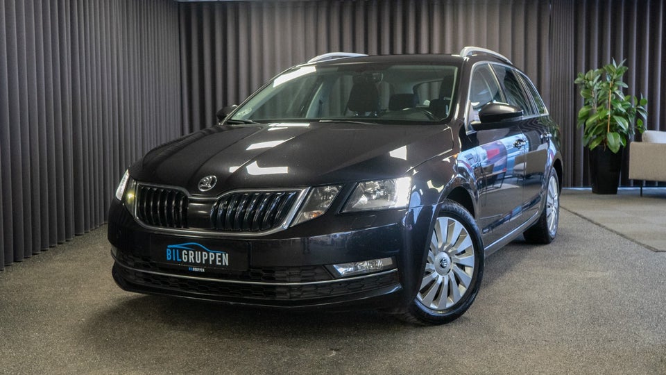Skoda Octavia 1,6 TDi 115 Style Combi DSG 5d