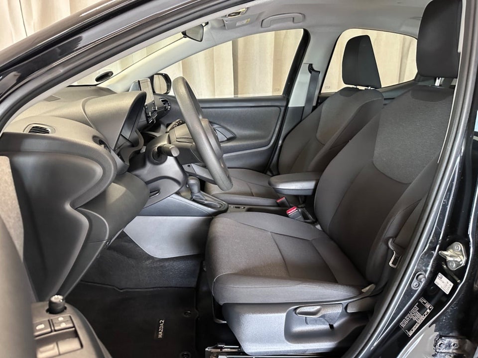 Mazda 2 1,5 Hybrid Pure CVT 5d