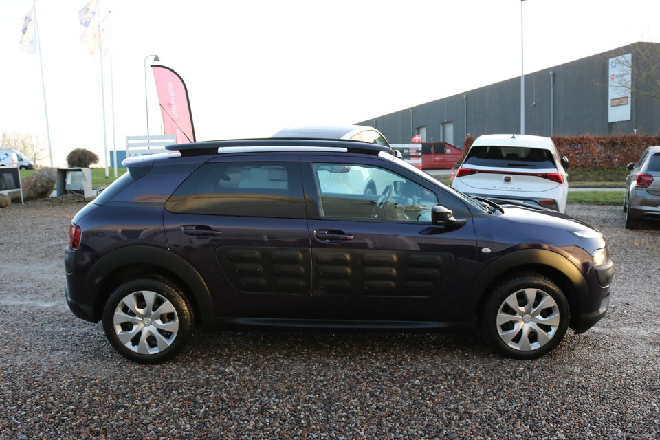 Citroën C4 Cactus 1,2 PureTech 110 Feel 5d