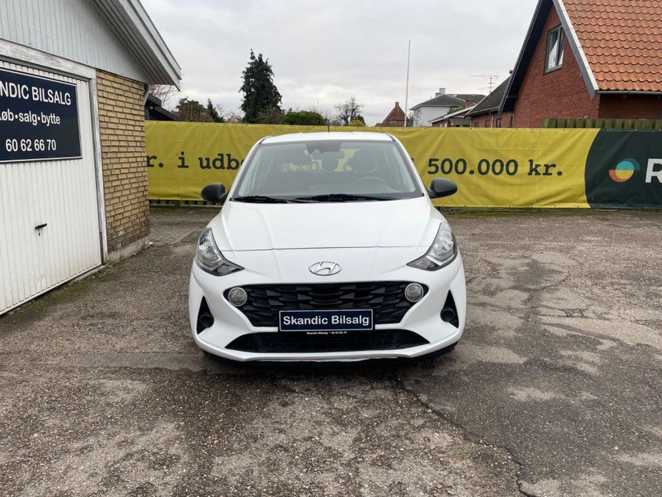 Hyundai i10 1,0 MPi Essential AMT 5d