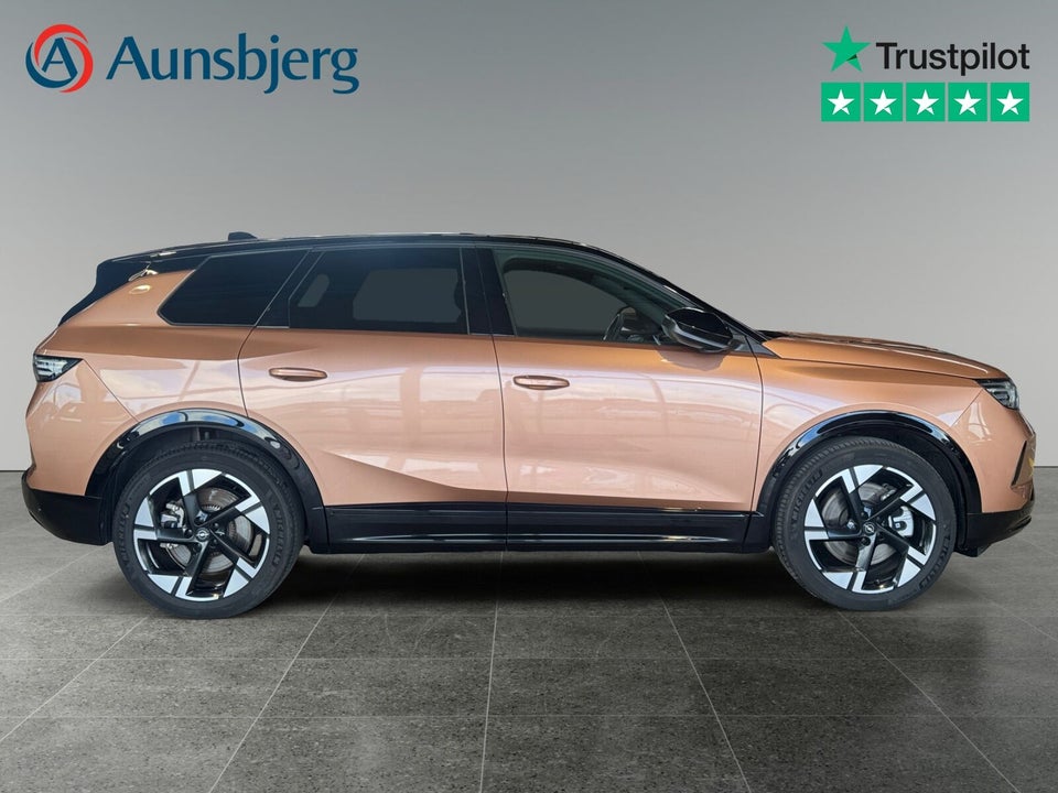 Opel Grandland-e 73 GS Sky 5d