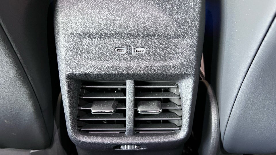 Ford Capri 77 Premium Extended Range 5d